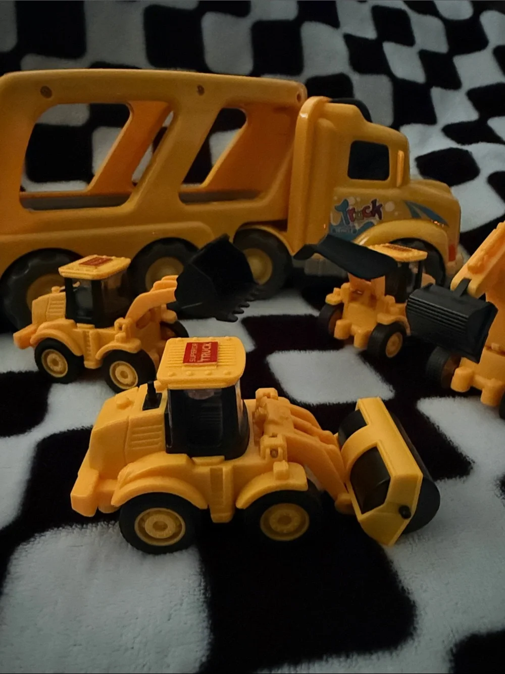 N/A bright yellow